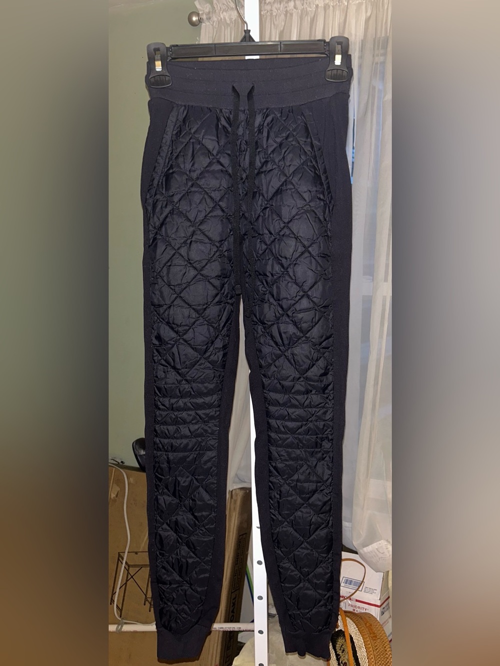 ALO Airbrush Winter Warm Quilted Front Puffer Pants